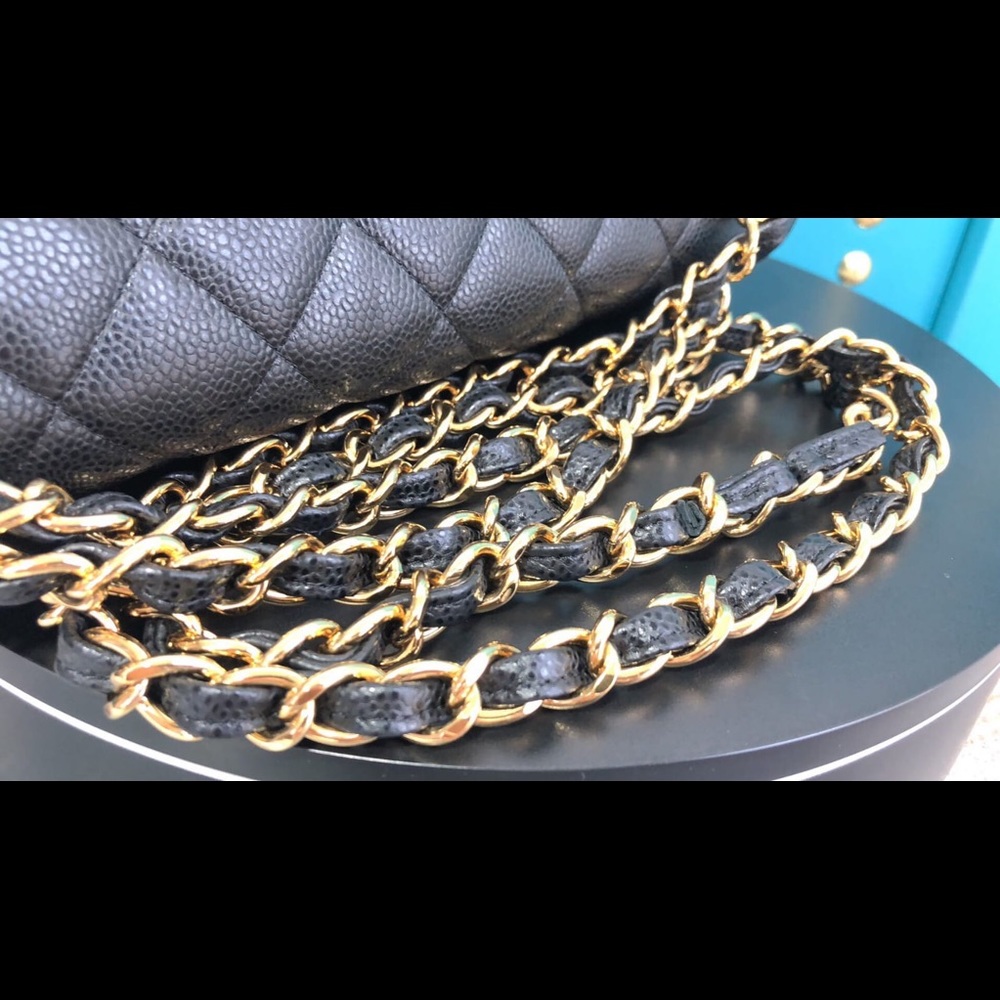 Handbag - Picture 4 of 14